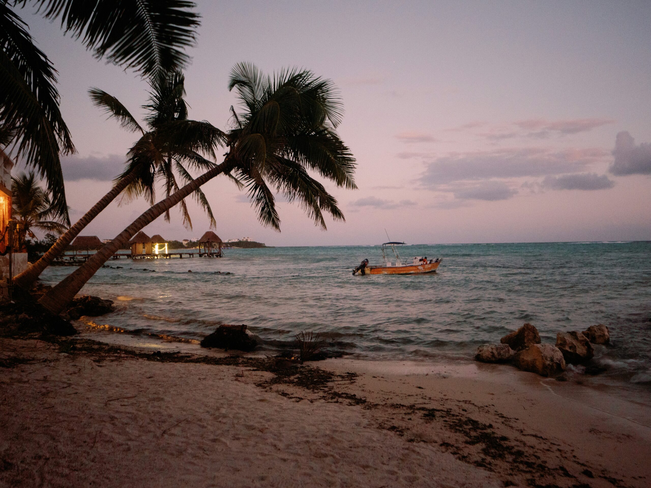 WHERE COMFORT MEETS COASTAL ADVENTURE